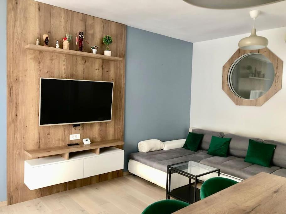 Joy City Stay Vivalia V5-9 Timişoara Buitenkant foto