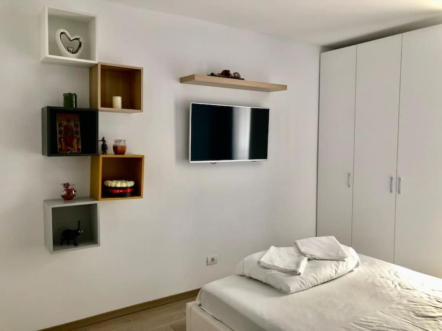 Joy City Stay Vivalia V5-9 Timişoara Buitenkant foto